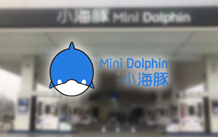 三十年炼化经验,高清洁定制油品！小海豚Mini Dolphin油站选择lyton龙门往复式电脑洗车机